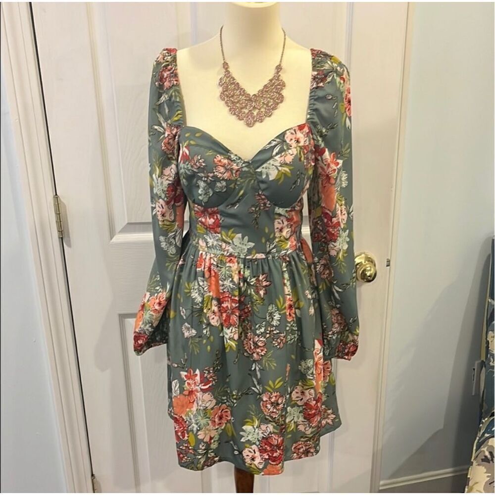 BOG COLLECTIVE | sage green floral print dress S